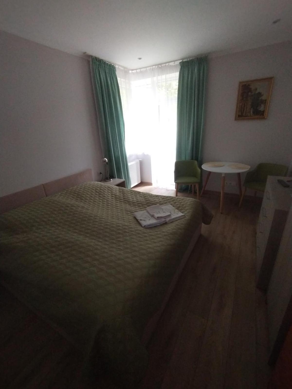 Pokój Dwuosobowy z 1 lub 2 łóżkami i balkonem